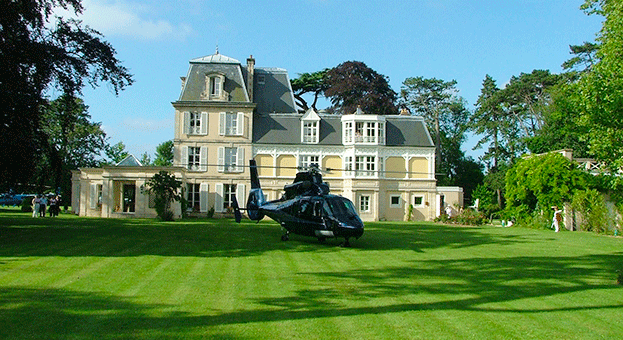 Hotel La Chenevière - Helicopter pad