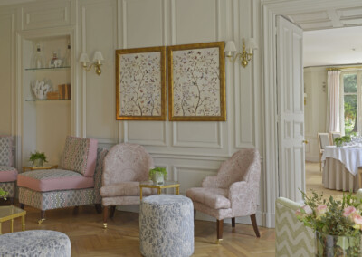 Château la Chenevière Salón bar rosa botánico
