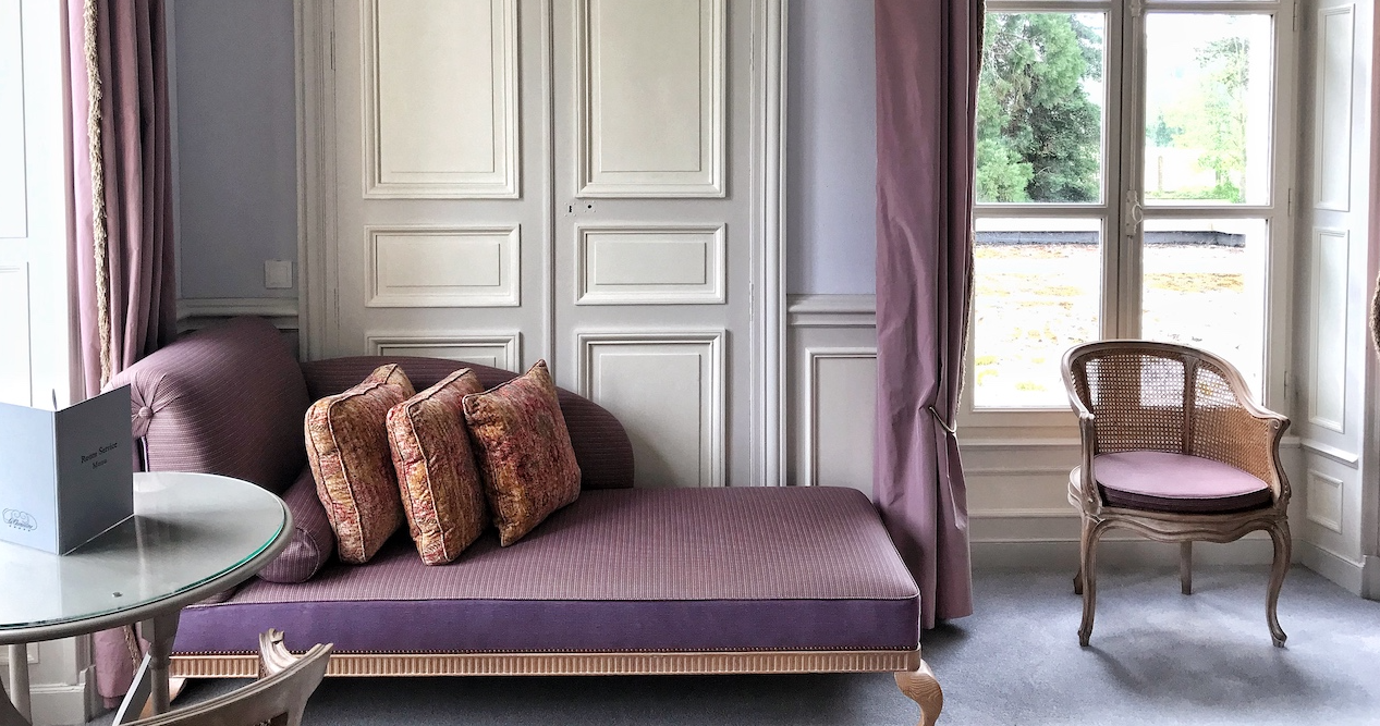 Château la Chenevière Junior Suite room