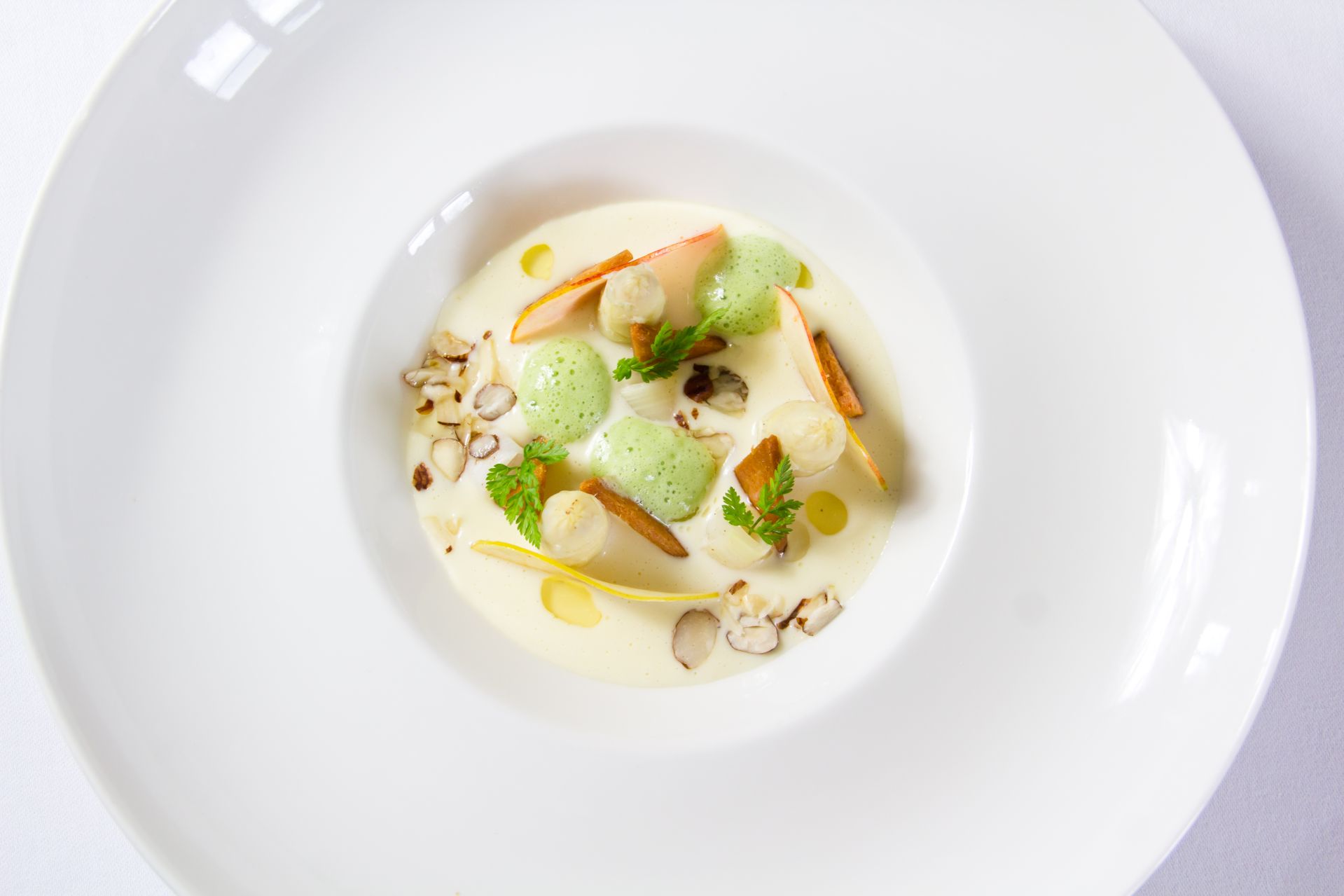 The Botanist Starter Celery milk © mathildemochon